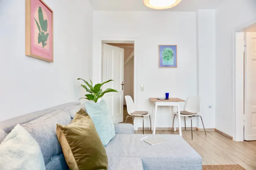 NEW I Modern apartment in the city center I 4 guests - Image 1