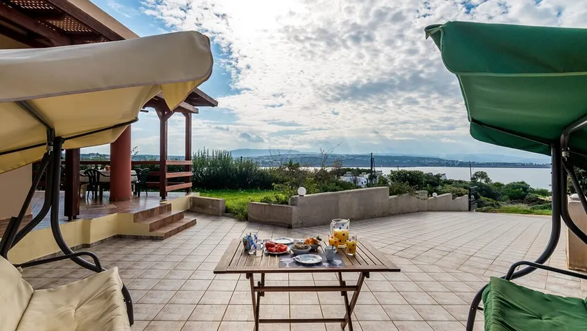Villa Helen 200m from the beach in Tersanas BY APOKORONAS-VILLAS - Image 1