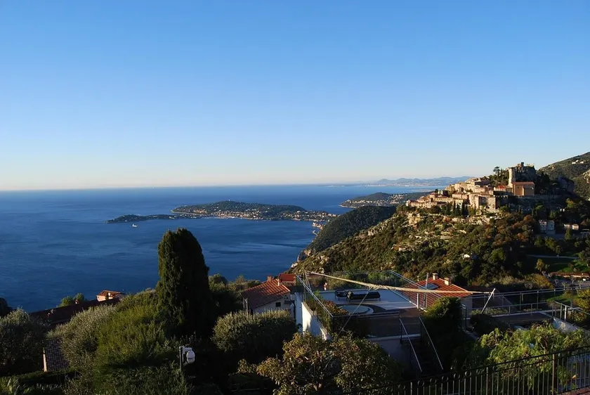 Atemberaubendes Penthouse mit Panoramablick auf Eze & Cap Ferrat - Image 1