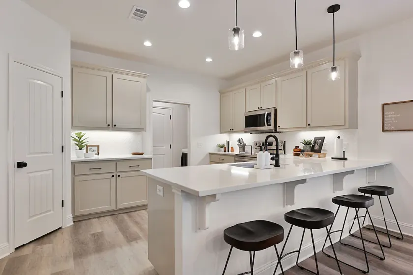 Newly built home minutes from Texas A&M campus - Image 1