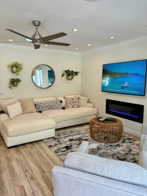 PetFriendly/Hot Tub/Week/Month discounts, 2 miles to beach - Image 1