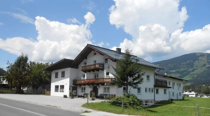Cottage con ampio ca400m² spazio per 10-22 persone con Outorbereich - Image 1