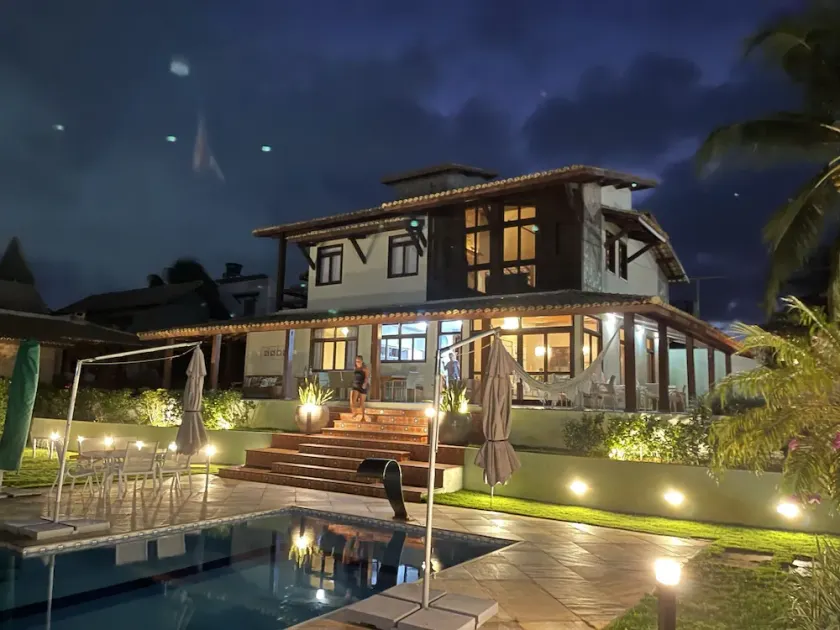 \"6 suites, Cond. Canto del Sol, 450 meters from the beach, heated pool, barbecue.\" - Image 1