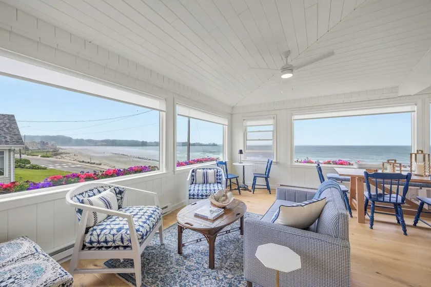 The Breakers Inn - Image 1