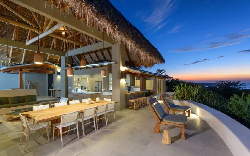 Sunset House - oceanview villa 5-min walk to the beach by Elite Beach Villas - Image 1