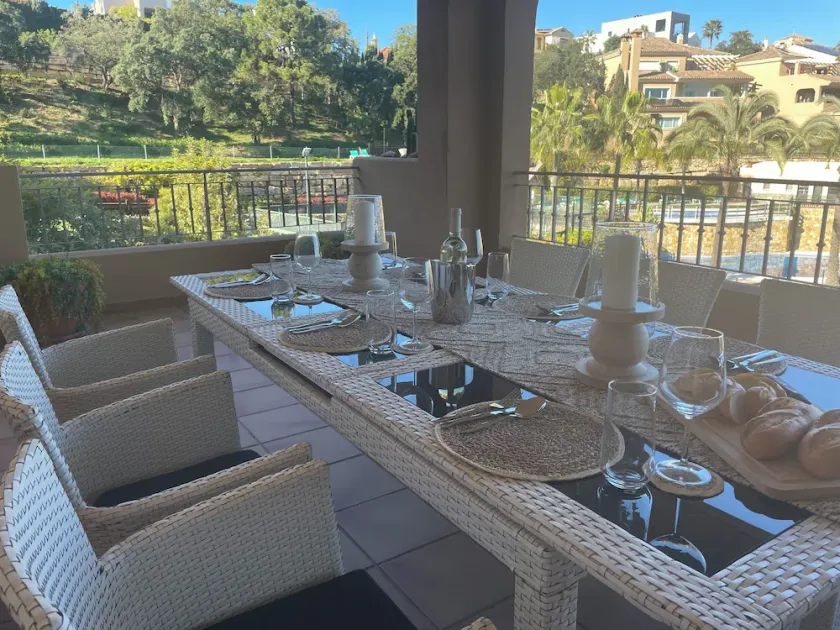 Marbella Beautiful Apartment with Spectacular Views - Image 1