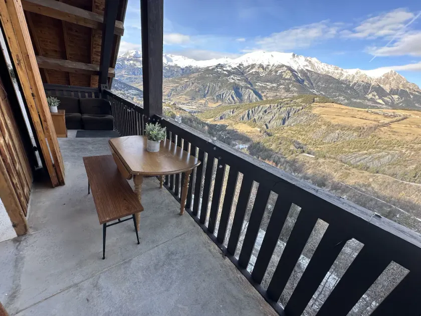 Apartment in Le Sauze with unobstructed mountain views - Image 1