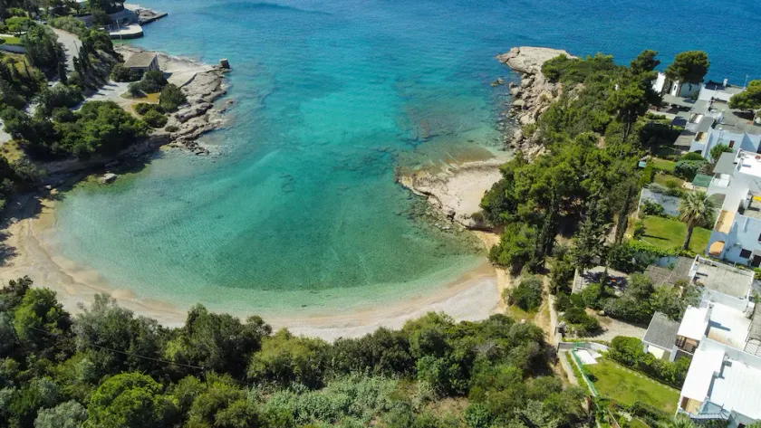 Grand Bleu Porto Heli Beachfront House - Image 1