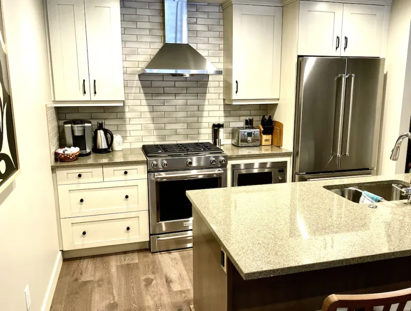 Beautiful Spring Creek Condo - Image 1