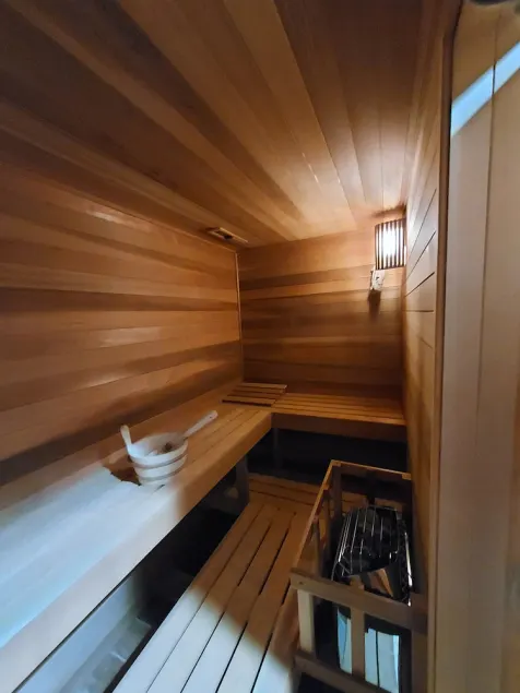 Green Mountain Chalet w/ Hot Tub, Sauna, Treehouse on 4 acres - Image 1