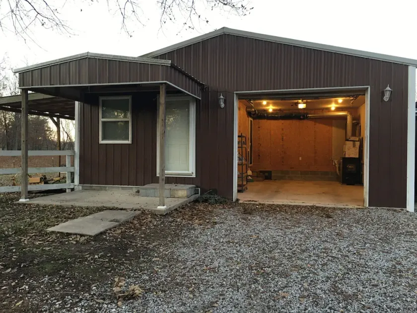 House rental near Rend Lake Jefferson county. - Image 1