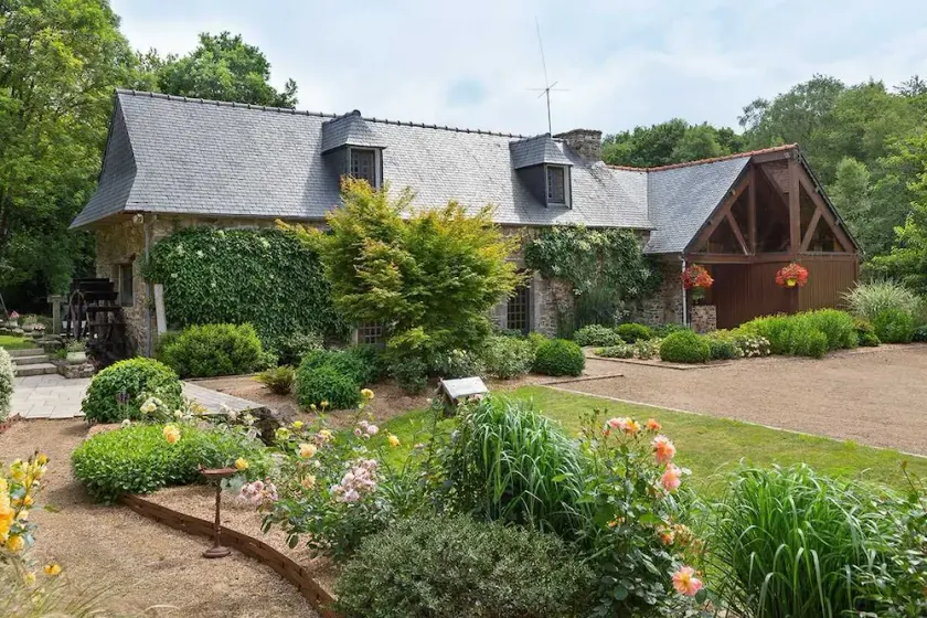 La Petite Volière - BELLE ISLE EN TERRE - Image 1