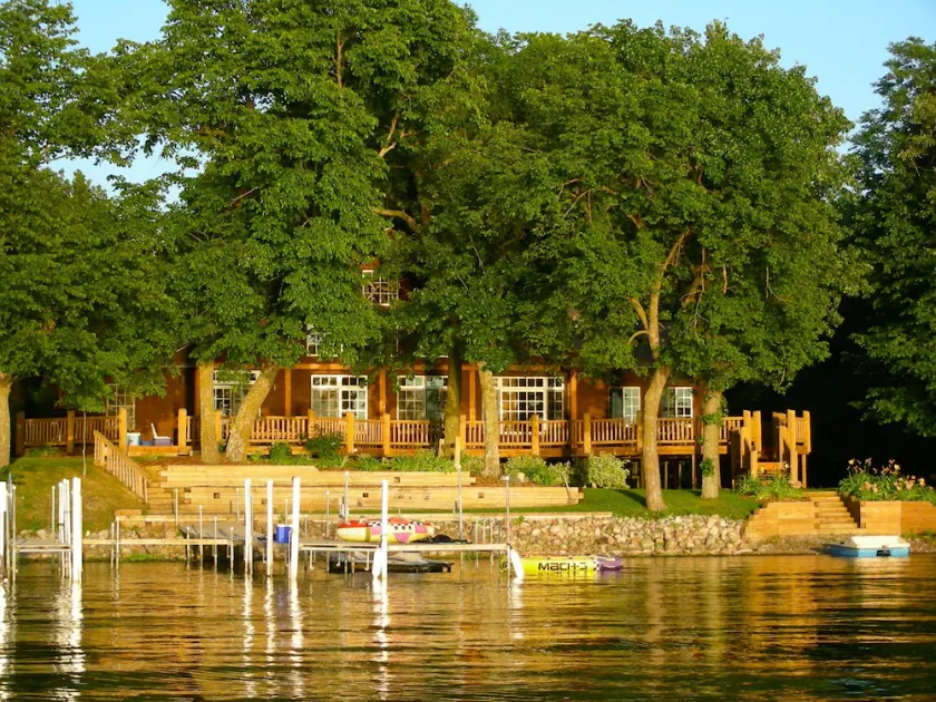 Luxury Lake Home with Guest House & Game Room - Image 1