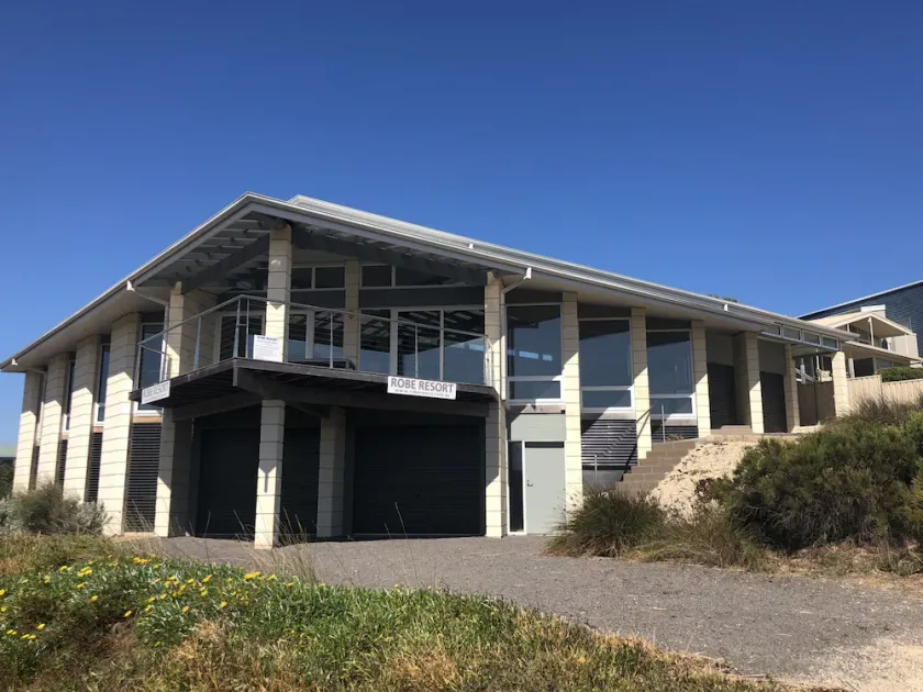 Robe Resort -Purposely built to be wheelchair, disability & elderly friendly! - Image 1