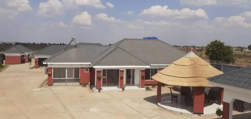 Walinase Lodge, 4-bedroom houses - Image 1