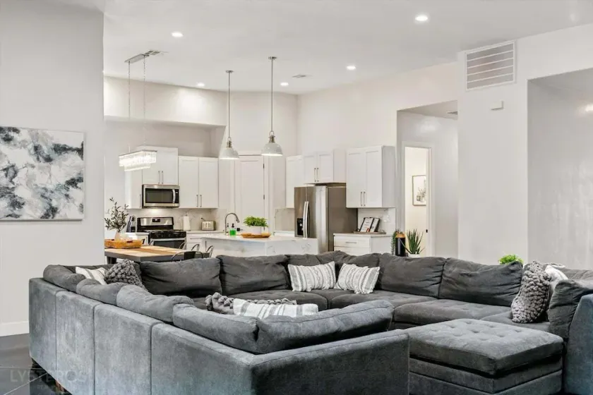Baxter: Pet Friendly + Private Pool/Hot Tub + Golf - Image 1