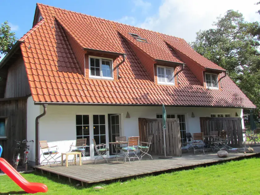 Hus-Hiddensee - Image 1