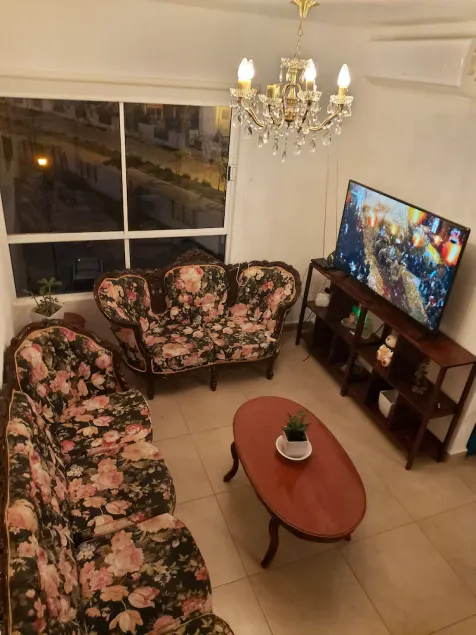 Former bar apartment for 6 people, penthouse - Image 1