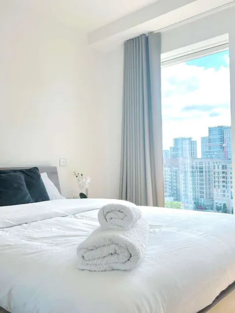 London Apartment Oasis - Close to City Center - Image 1