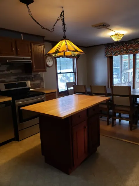 PERFECT FAMILY GETAWAY! - Image 1