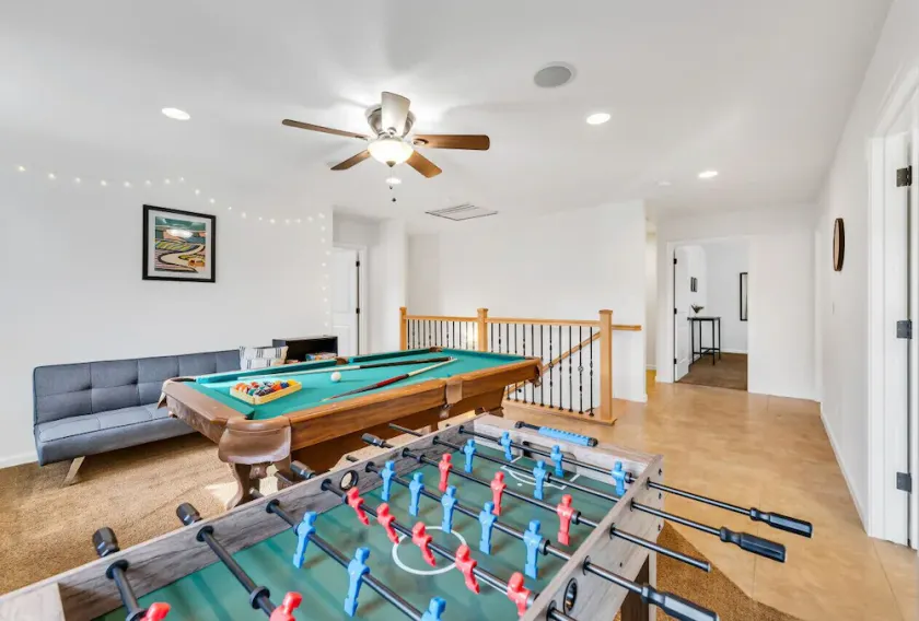 Roomy Midtown Manor 5BR Home w/ Radiant Floors - Image 1