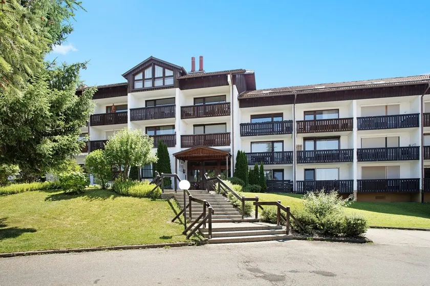 Holiday Apartment \"Wanderglück\" with Mountain View, Shared Heated Indoor Pool and Private Terrace - Image 1