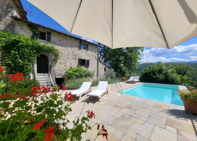 Monterotondo mountain villa with private pool, walk restaurant, WIFI. - Image 1