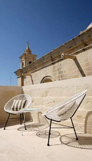 The King George Village Boutique Living - Image 1
