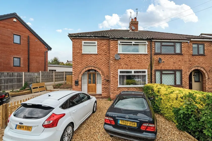 Semi Rural House - Stay 3 - Pet - Parking - Garden - Image 1