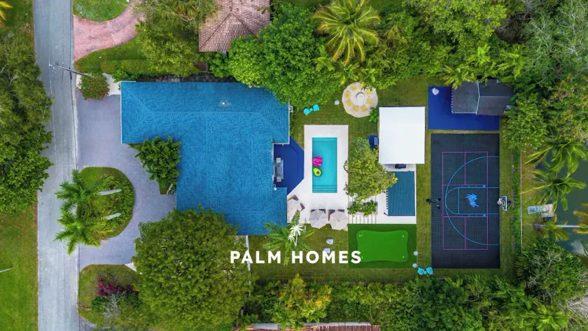 Stunning 8 bedroom Villa with Pool Basketball Pickleball BBQ Mini-golf and more - Image 1