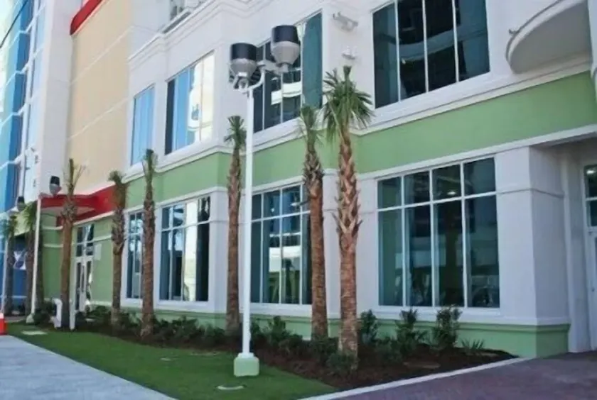 Wyndham Towers on the Grove, North Myrtle Beach - Image 1