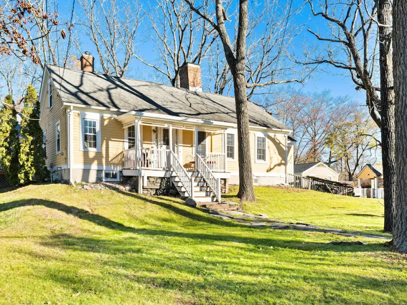 The historic Cole Farmhouse #USA1731 - Image 1