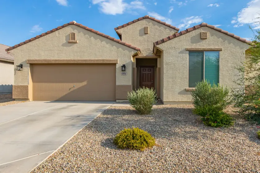 Newly Built, Furnished, Modern Home w/ Pool! - Image 1