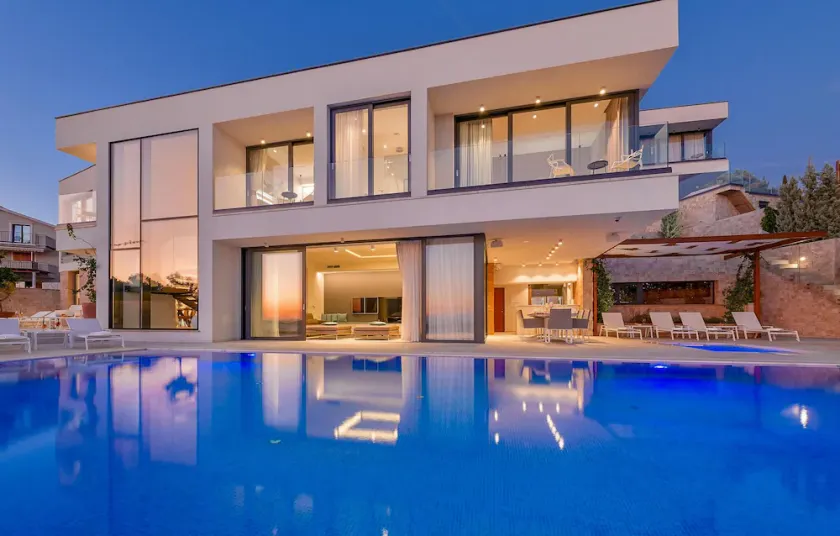 Awesome home in Hvar with sauna - Image 1