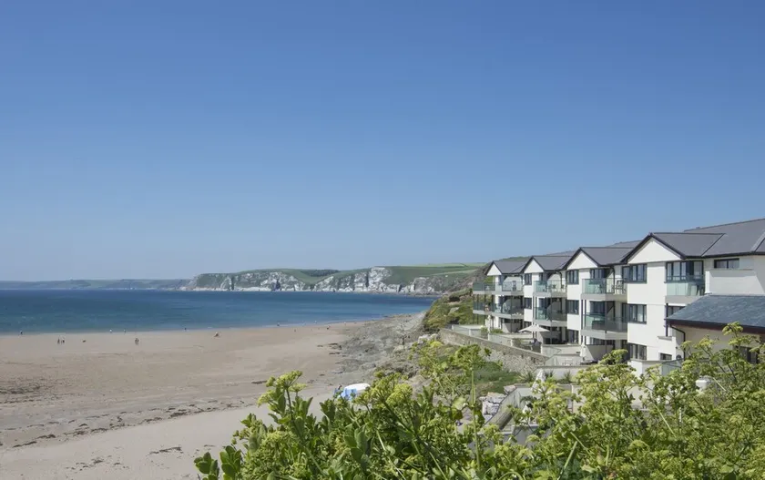 5 BURGH ISLAND CAUSEWAY, pet friendly, with pool in Bigbury-On-Sea - Image 1