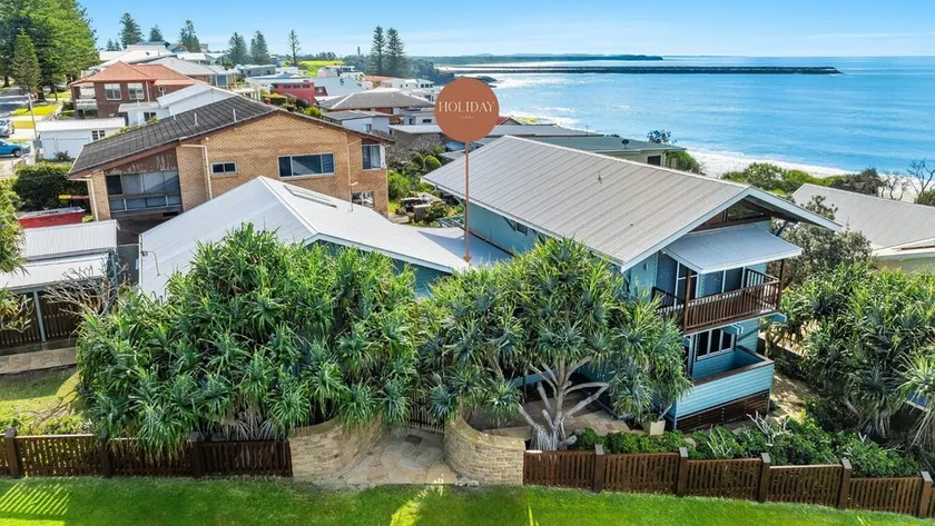 Allawah Cottage - Historic Beachside Retreat - Holiday Yamba - Image 1