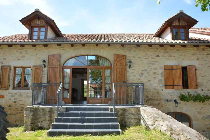 Gîte à la campagne a Sousceyrac en Quercy - Image 1