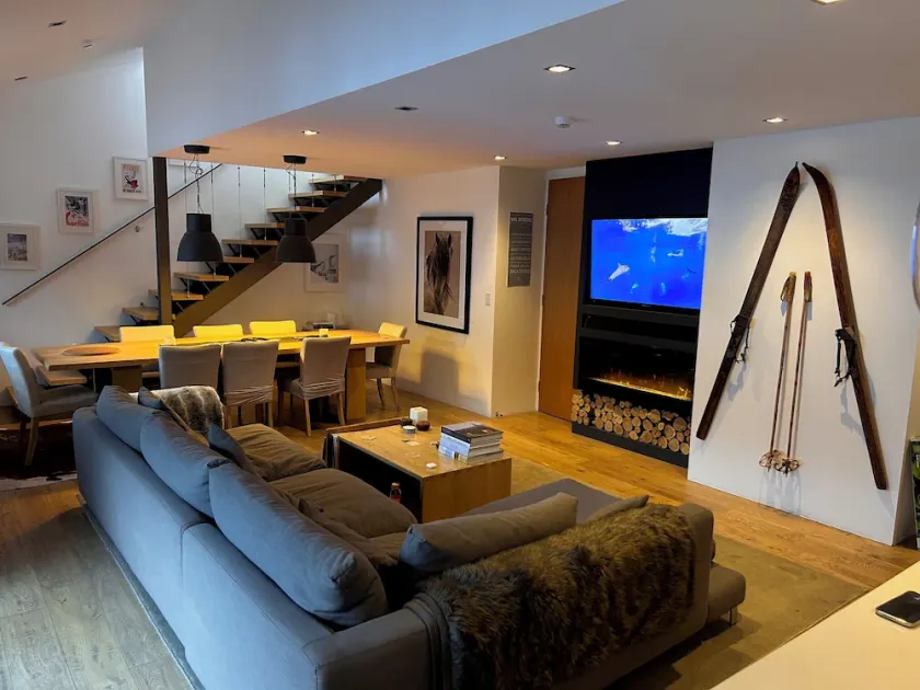 Thredbo Penthouse Aprmt (velegnet til 2 familier) - Image 1