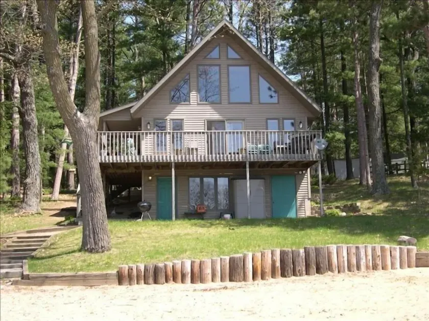 Silver Lake Escape !! - Image 1