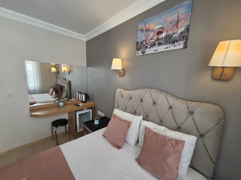 TAKSİM LİFE HOUSE - Image 1