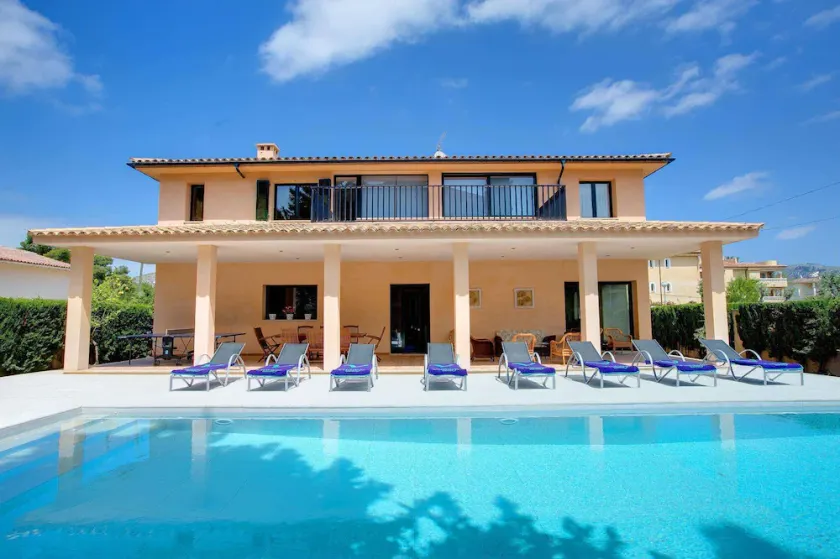 Marquesa - Four Bedroom Villa, Sleeps 8 - Image 1