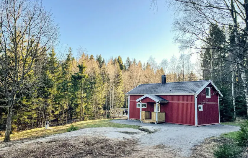 1 Bedroom Pet Friendly Home In Stillingson - Image 1