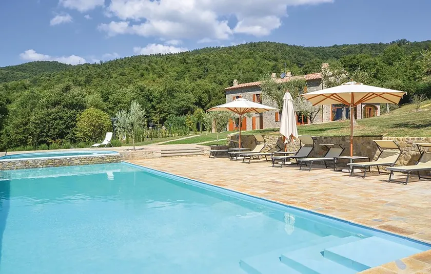 Uliveto house in Molino Vitelli, pool, tennis court, BBQ, Umbrian Tuscan borders - Image 1