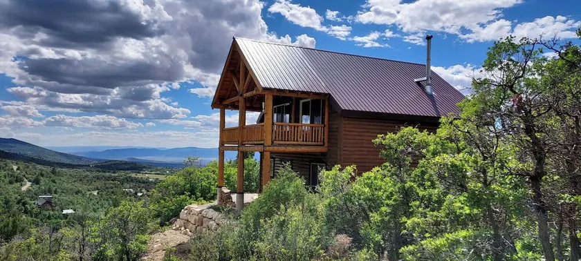 Wunderschöne Hütte in den Utah Mountains im Pine Creek Resort - Image 1