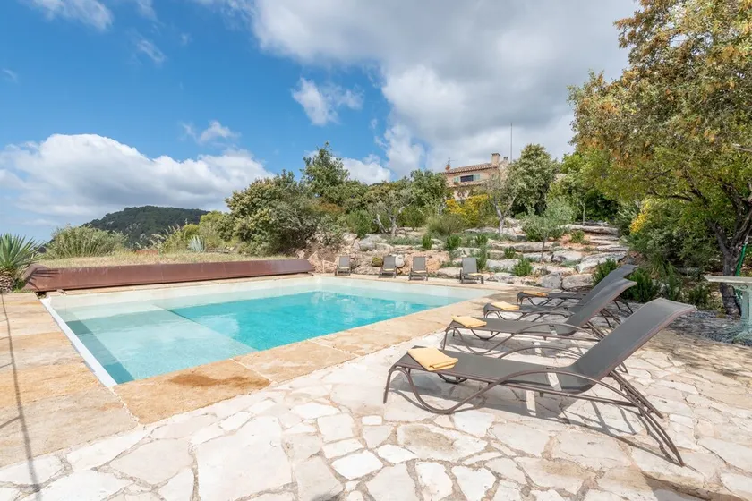 Maison de campagne fantastique avec piscine, terrasses et Wi-Fi ; parking disponible - Image 1
