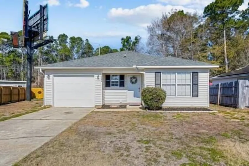 Pensacola Blue Angel Bungalow 1 - Image 1