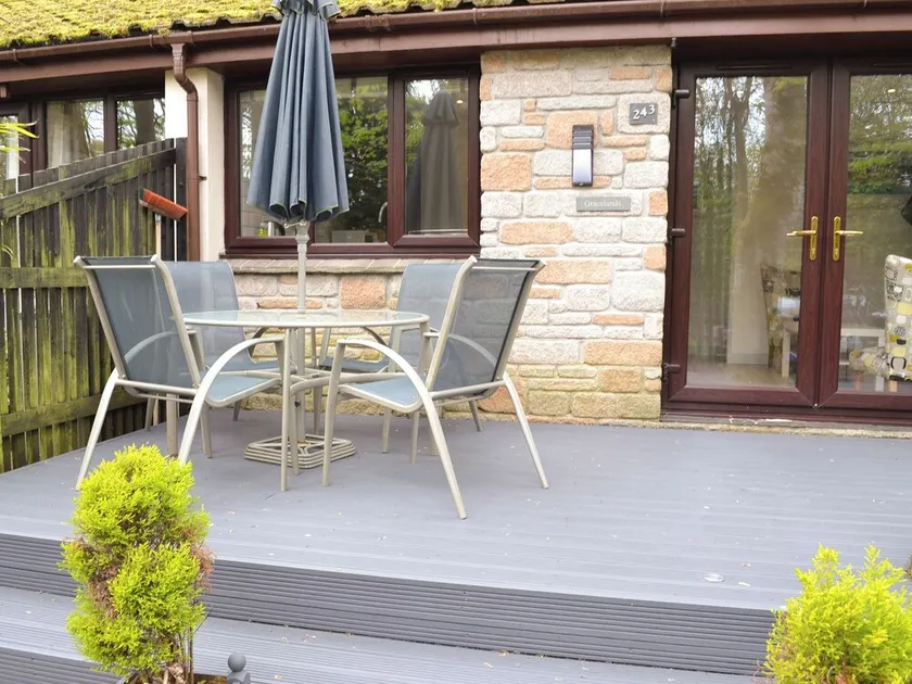 2 bedroom accommodation in Lelant, near St Ives - Image 1