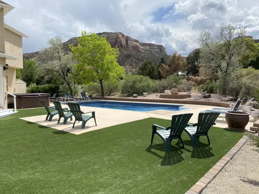 Pool, Hot Tub, Views and close to everything you want - Image 1