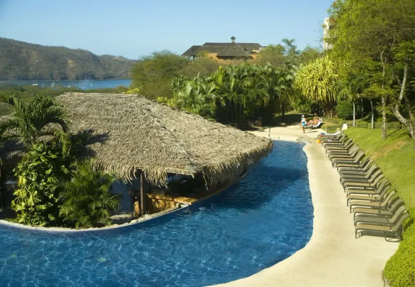 Escape the routine to one of the MOST beautiful and tropical countries on Earth! - Image 1
