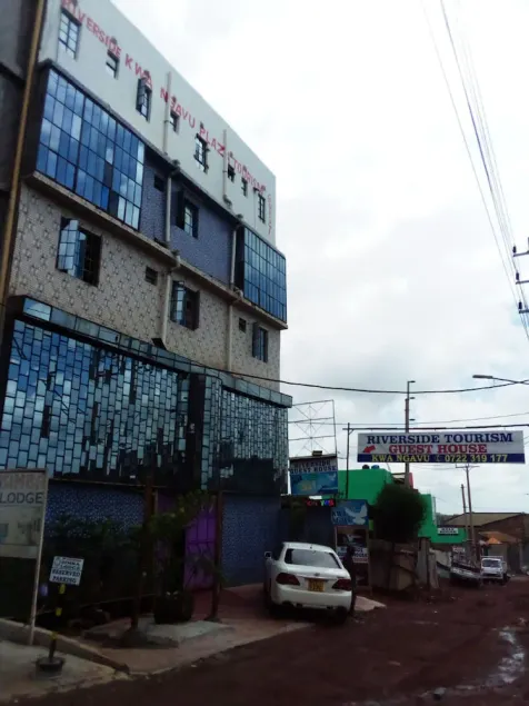 Riverside Tourism Guest House - Image 1